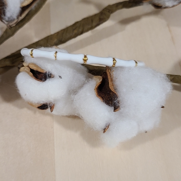 🤍💛NEW🤍💛 PRETTY!! SS WHITE and GOLD Bamboo Bangle Bracelet - Picture 5 of 14